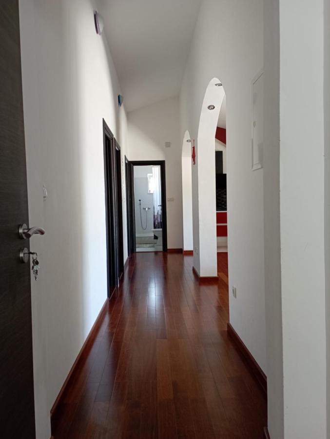 Penthouse Apartment With A Great View 포드스트라나 외부 사진